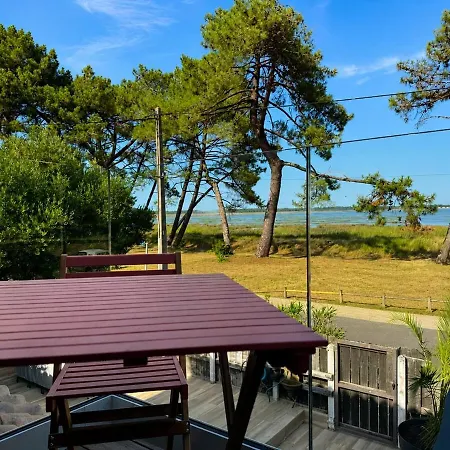 Claouey Jane 1ere Ligne Vue Bassin & Villa Lège-Cap-Ferret